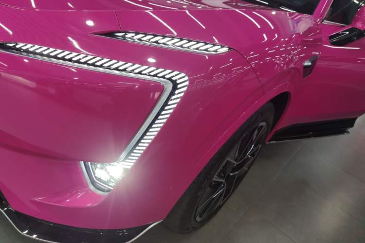 Used Avatr 11 2023 Harmony 116° Four-Wheel Drive Version
