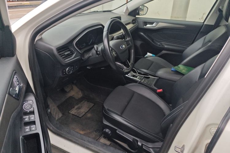 Used Ford Focus 2019 Sedan EcoBoost 180 Automatic Trend Edition