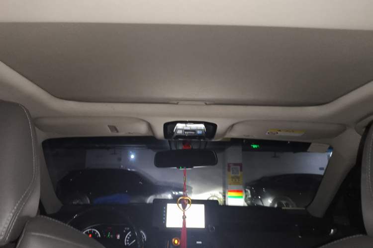 Used Toyota Harrier 2022 2.0L CVT Two-Wheel Drive Luxury Edition
