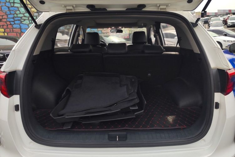 Used Kia KX5 2016 2.0L Automatic 2WD GLS Trunk