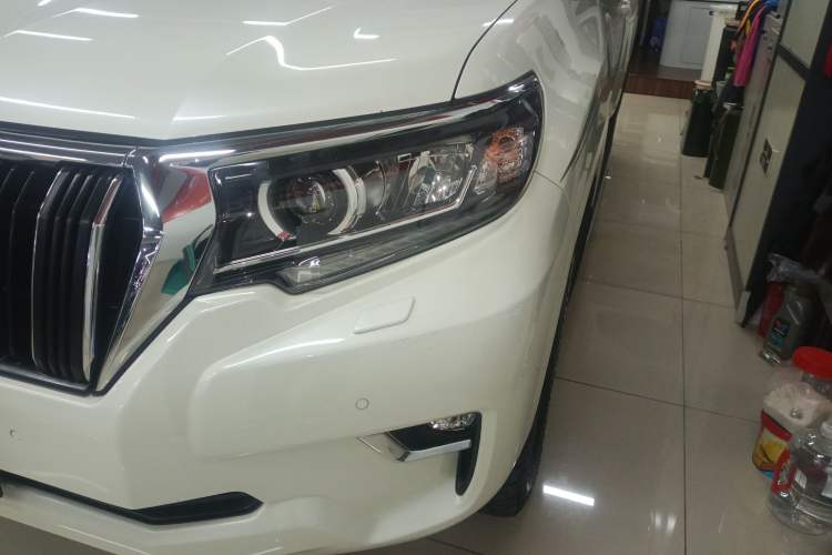 Used Toyota Prado 2018 3.5L Automatic TX-L with Rear-Mounted Spare Tire