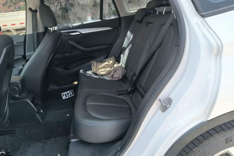 Used BMW X1 2016 sDrive18Li Premium Edition Left Rear Seat