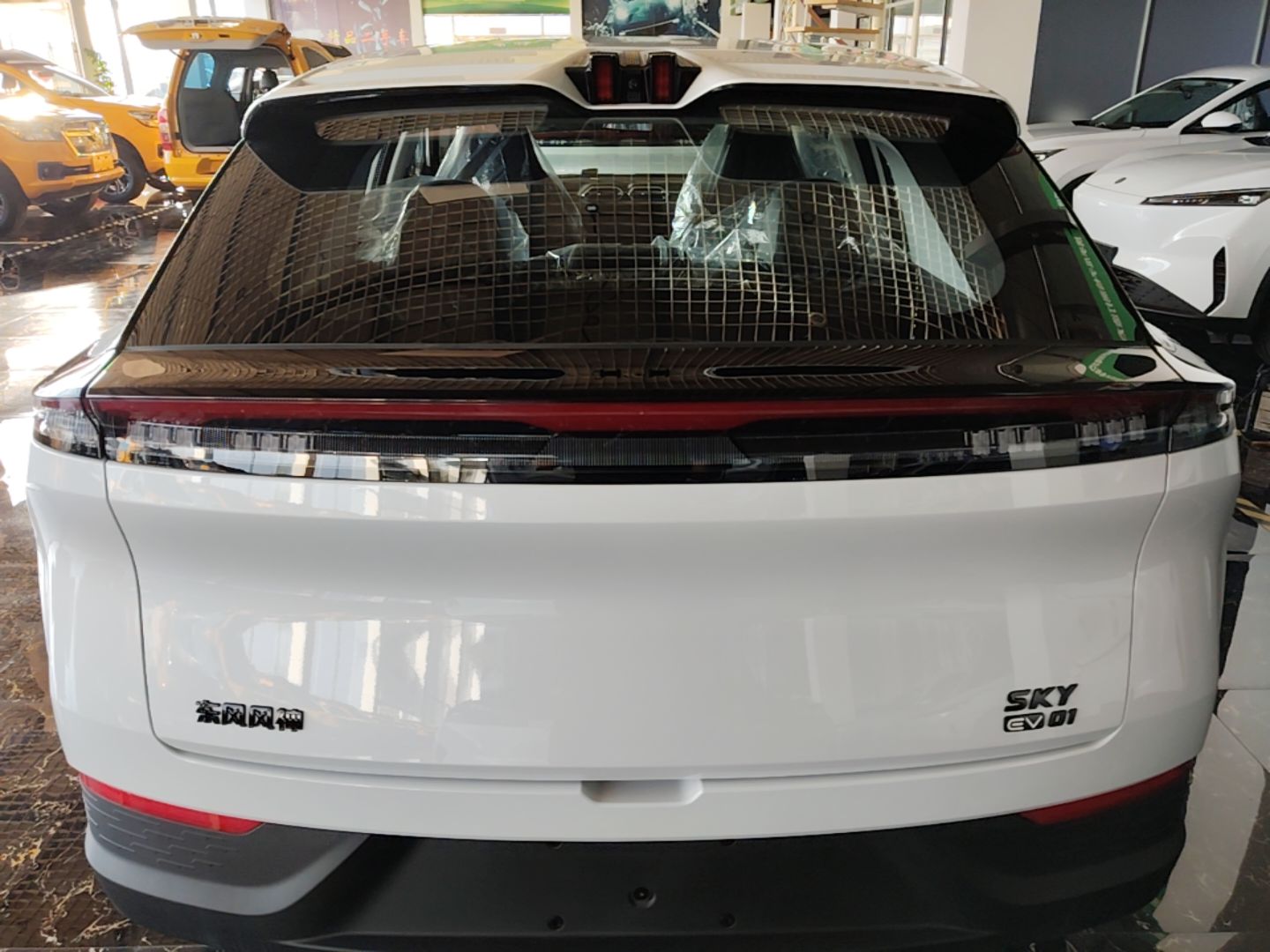 Dongfeng Aeolus SKY EV01 2025 530 km AIR Elite Edition — снимка 5