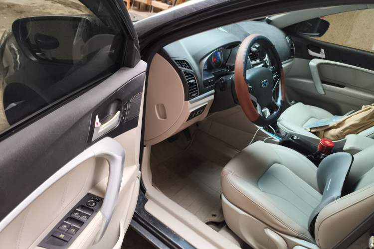 Used Geely Auto Emgrand 2016 Sedan 1.5L CVT Luxury Model