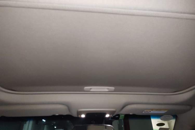 Used Toyota Camry 2018 2.0G Luxury Edition Headliner