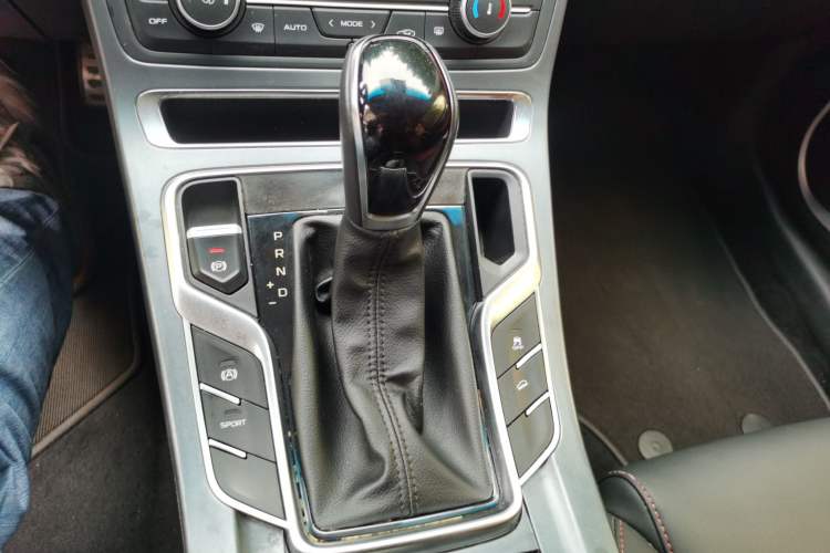 Used Geely Auto Vision S1 2019 Upgraded Model 1.5L CVT Luxury Version