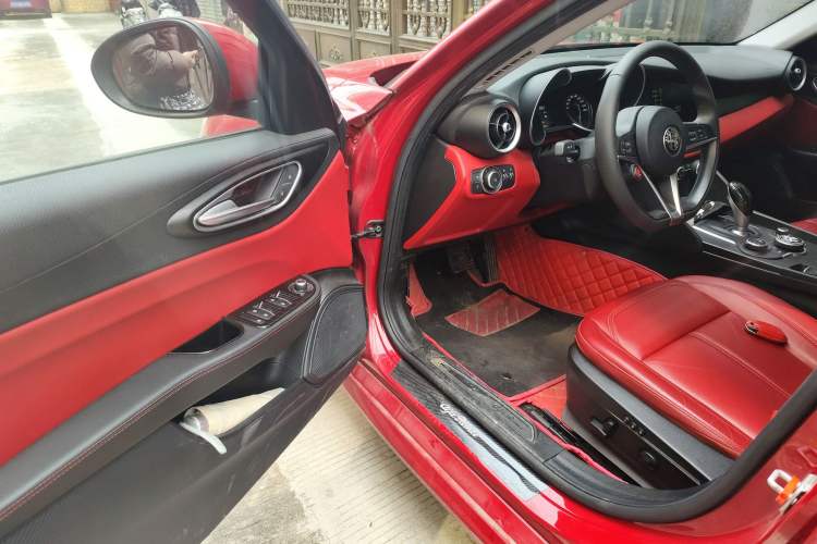 Used Alfa Romeo Giulia 2017 2.0T 200HP Elite Edition