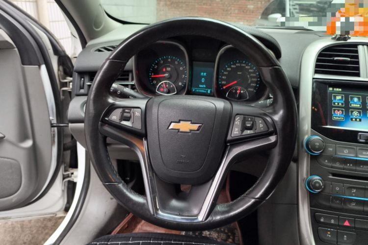 Used Chevrolet Malibu 2014 2.0L Automatic Luxury Edition Steering Wheel