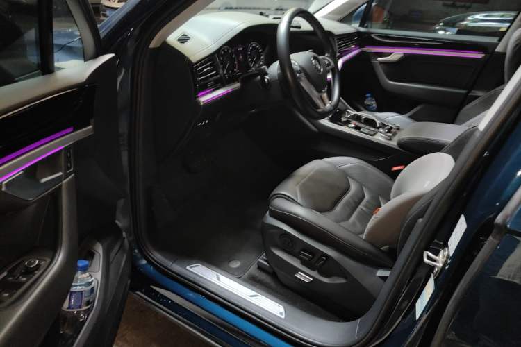 Used Volkswagen Touareg 2019 2.0TSI Ruiyi Edition China VI Standard
