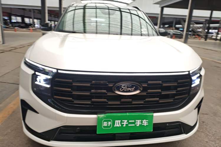 Used Ford Edge 2023 Ford Explorer L 2.0T EcoBoost Four-Wheel Drive 7-Seater Supreme Model
