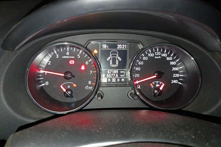 Used Nissan Qashqai 2012 2.0 XL Fire CVT 2WD Instrument Cluster
