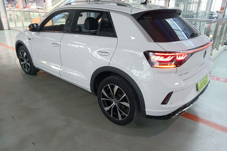 Used Volkswagen T-ROC 2023 300TSI DSG Two-Wheel-Drive Chen Guang Edition