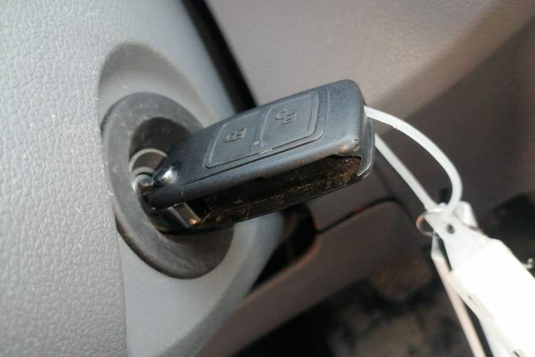 Used Karry Jiangtun E5 2024 268 km Range Open-Window 6-Seater Version
