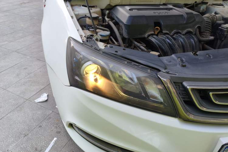 Used Geely Auto Emgrand 2017 Sedan Million Edition 1.5L Manual - Upward Version