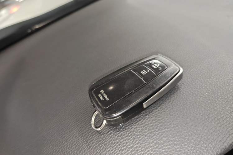 Used Toyota Wildlander 2020 2.0L CVT 4x4 Luxury Edition