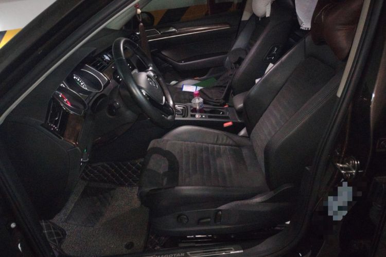 Used Volkswagen Magotan 2018 330TSI DSG Luxury Model Left Front Seat