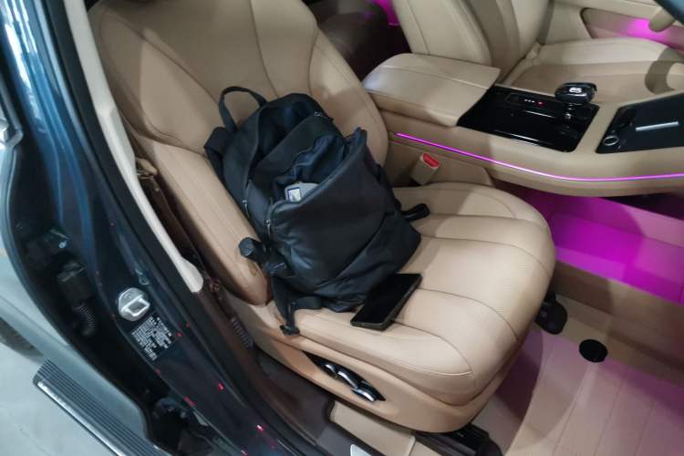 Used Hima AITO M7 2024 1.5T Intelligent Driving 4WD Ultra Version 6 Seats