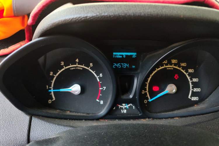 Used Ford EcoSport 2013 1.5L Manual Comfort Model
