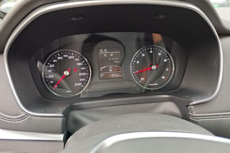 Used Roewe RX5 2016 20T Two-Wheel Drive Automatic Flagship Edition Instrument Cluster
