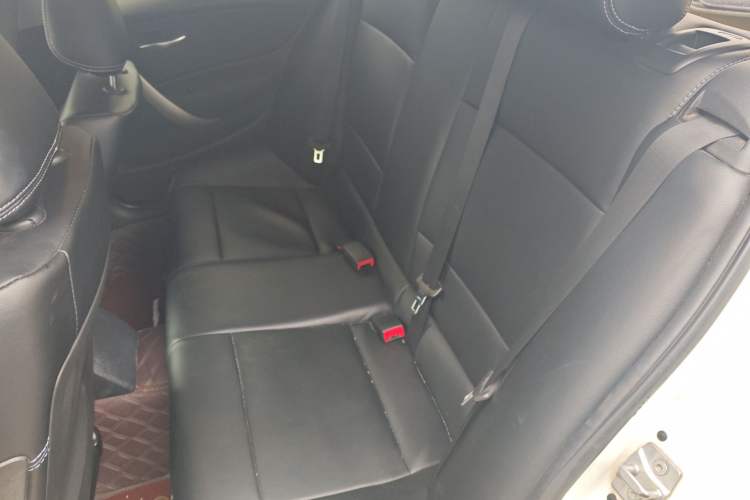 Used BMW 1 Series 2008 120i automatic transmission Left Rear Seat