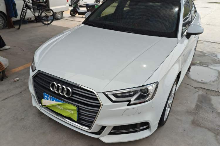 Used Audi A3 2018 30th Anniversary Edition Limousine 35 TFSI Fashion Model