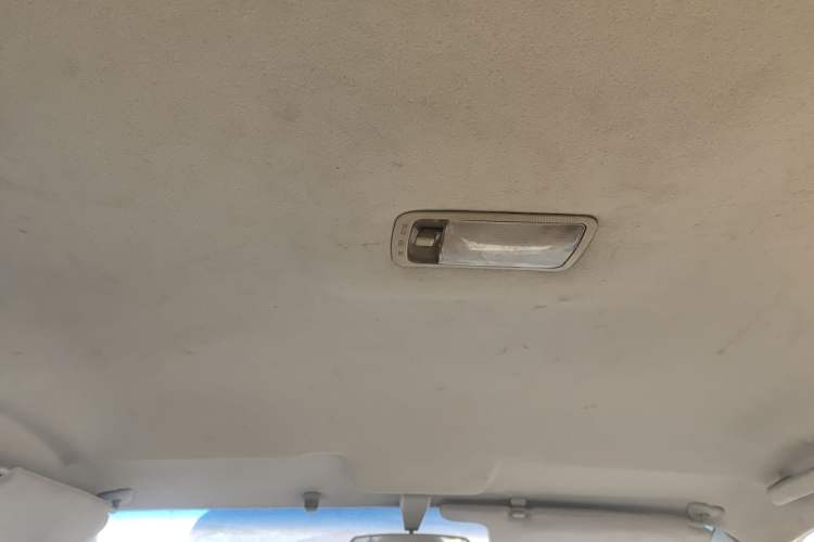 Used Geely Auto Vision 2013 1.5L Manual Comfort Model
