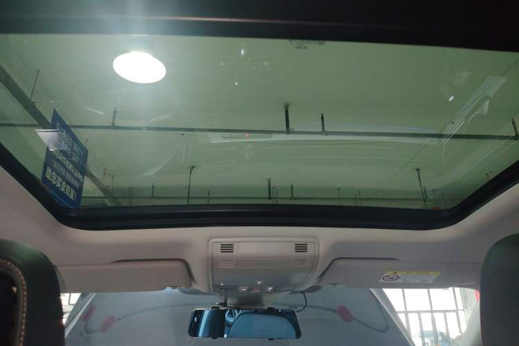 Used Volkswagen Magotan 2023 2 Million Units Commemorative Edition 330TSI DSG Luxury Version Headliner