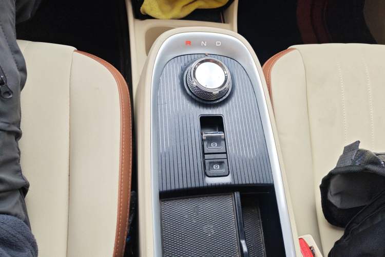 Used ORA Good Cat 2021 400km Standard Range Venus Edition Lithium Iron Phosphate Gear Lever