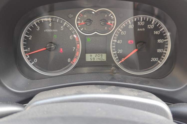 Used Haval H5 Classic 2012 European-style Edition 2.0L Two-Wheel Drive Luxury Model