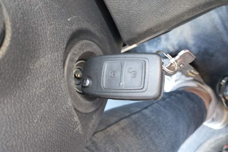 Used JAC Group Blue Cat 2025 Chongqing Innovision 50.38kWh Passenger Version 6 Seats
