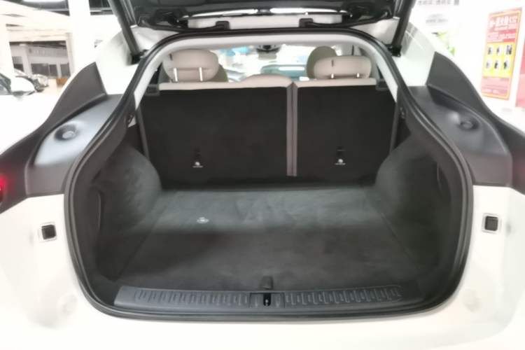 Used IM LS6 2025 Lingxi Intelligent Driving Edition Trunk