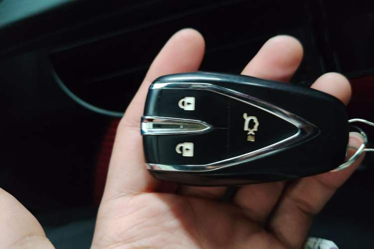 Used CHANGAN UNI-T 2020 1.5T Prestige Version