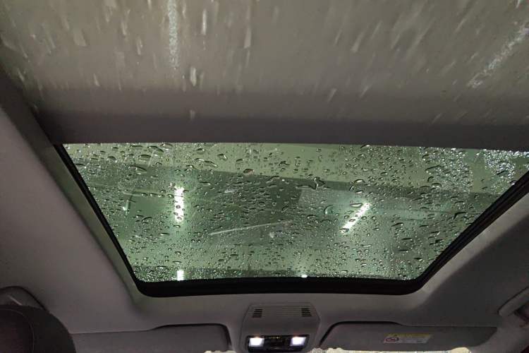 Used Volkswagen Talagon 2022 380TSI All-Wheel-Drive Luxury Prestige Pro 7-Seater Headliner