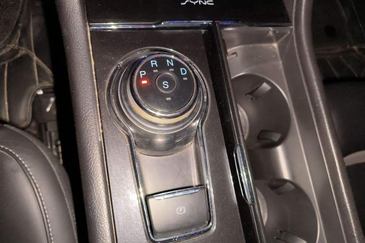 Used Ford Taurus 2017 EcoBoost 325 V6 Flagship Model
