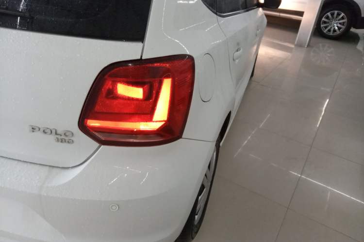 Used Volkswagen Polo 2018 1.5L Automatic Advanced Driving Model
