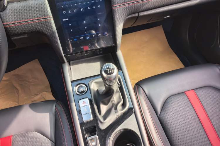 Used SOL A5 2021 1.5T Manual Luxury Version
