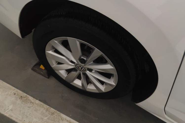 Used Volkswagen Bora 2020 1.5L Automatic Elite Version Exterior 5