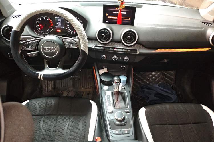 Used Audi Q2L 2022 35 TFSI Progressive Dynamic Edition
