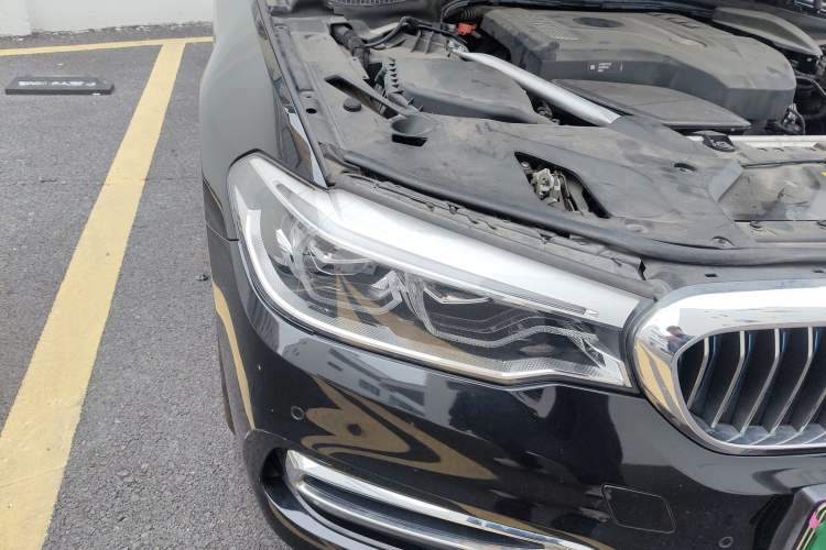 Used BMW 5 Series New Energy 2019 Updated 530Le Pioneer Edition Right Front Headlight