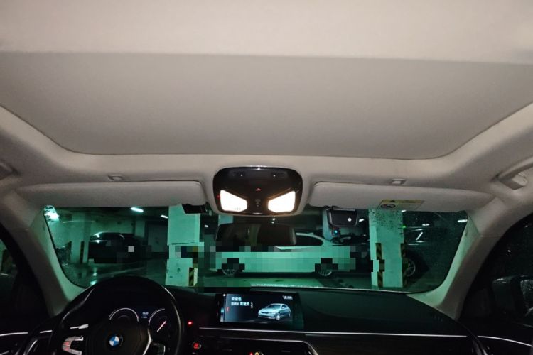 Used BMW 5 Series 2018 Facelifted 530Li Luxury Edition Premium Package
