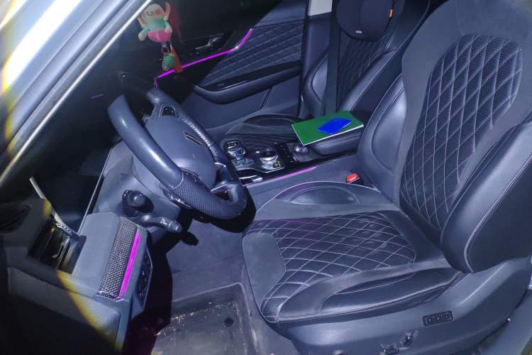 Used Hongqi HS5 2019 2.0T Smart Connect Flagship Edition
