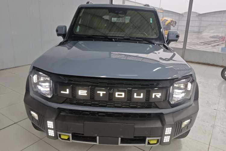 Used JETOUR Traveler 2023 2.0T All-Wheel Drive CrossPRO+