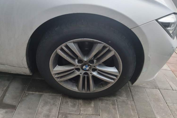 Used BMW 3 Series 2016 320Li Fashion Model
