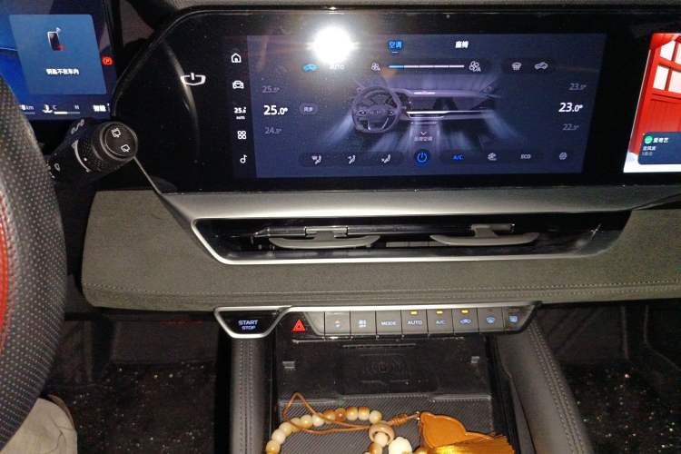 Used Geely Auto Monjaro L 2024 2.0TD High-Power Automatic Two-Wheel Drive Skyline Edition
