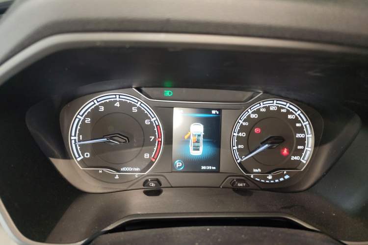 Used Geely Auto Vision X6 2021 PRO 1.4T Automatic Prestige Model
