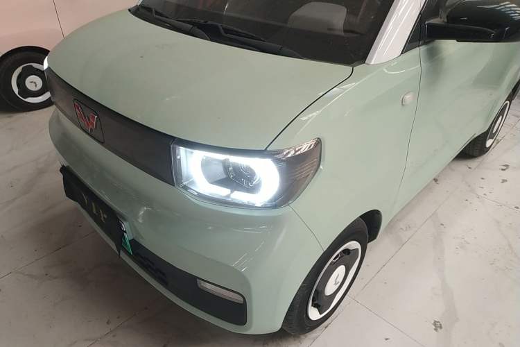 Used Wuling Hongguang MINIEV 2021 Macaron Premium Model – Lithium Iron Phosphate
