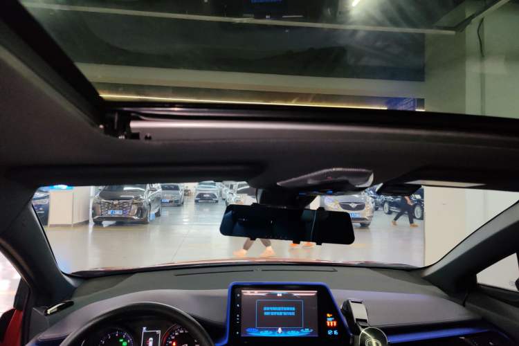 Used Toyota C-HR 2020 2.0L Leading Edition Headliner