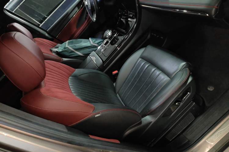 Used GAC Trumpchi M8 2023 Zongshi Series Dual-Motor YuZun Edition
