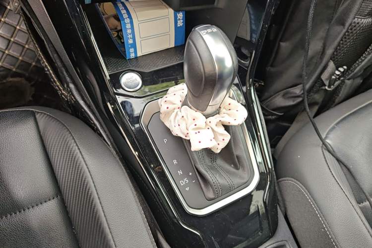 Used Volkswagen T-ROC 2020 280TSI DSG Two-Wheel Drive Comfort Version
