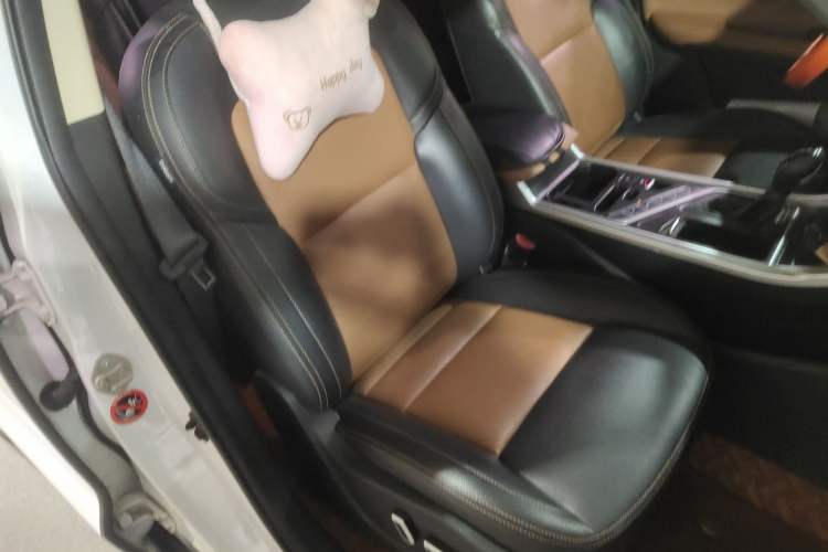 Used Geely Auto Vision X6 2018 1.4T CVT 4G Connected Flagship Edition
